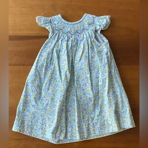 Anavini girl’s 2 y.o. smocked floral dress